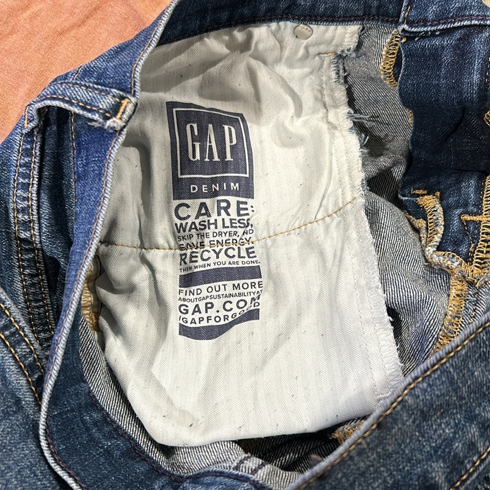 Gap Girlfriend Mid Rise Jeans - Picture 8 of 10